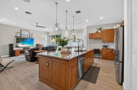 6611 Jessica Court, Lake Worth FL - photo 13 of 63