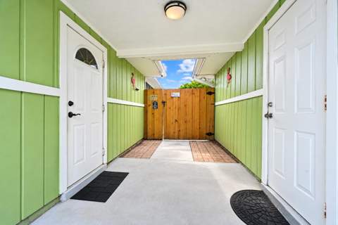 1525 SE Holiday Road, Port St. Lucie FL - photo 7 of 36