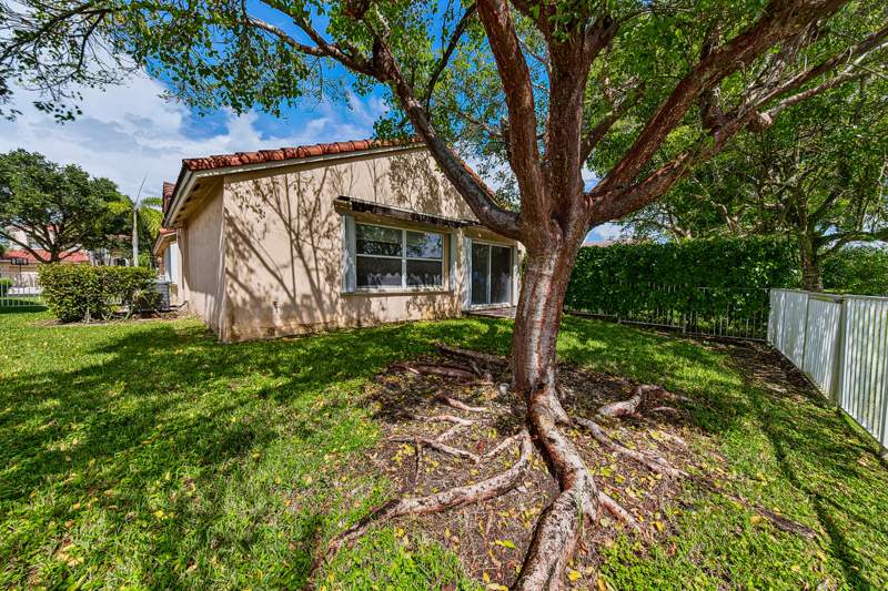 3 bedroom Single Family Residence at 16416 Sapphire Street, Sapphire Shores-Sapphire Sound, Weston — photo 5