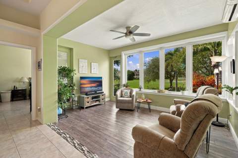 91 Southpointe Drive, Fort Pierce FL - photo 10 of 59