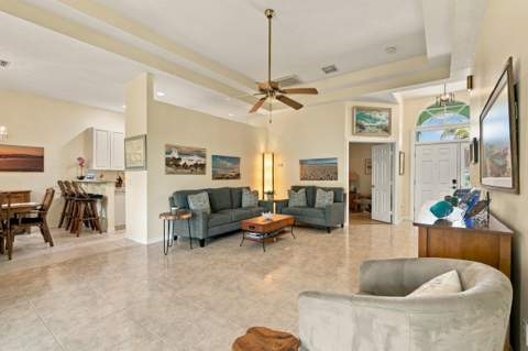 91 Southpointe Drive, Fort Pierce FL - photo 8 of 59