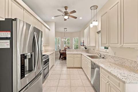 91 Southpointe Drive, Fort Pierce FL - photo 13 of 59