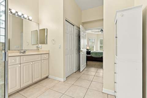 91 Southpointe Drive, Fort Pierce FL - photo 23 of 59