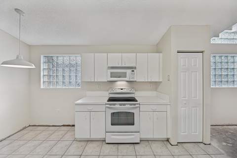 16416 Sapphire Street, Weston FL - photo 13 of 34