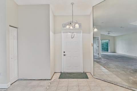 16416 Sapphire Street, Weston FL - photo 17 of 34