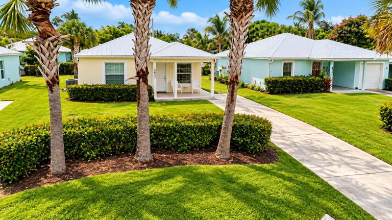 3 bedroom Single Family Residence at 4837 SE Isabelita Avenue, Port Salerno, Stuart — photo 3