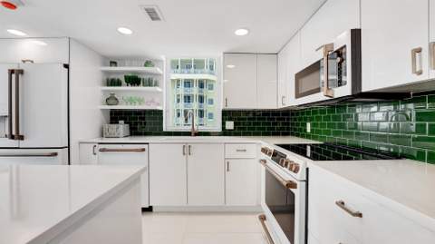 5380 N Ocean Drive #6C, Riviera Beach FL - photo 6 of 33