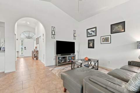 442 SW Fairway Vista, Port St. Lucie FL - photo 7 of 43