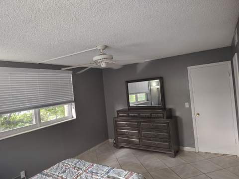 3001 NW 46th Avenue #301, Lauderdale Lakes FL - photo 7 of 21