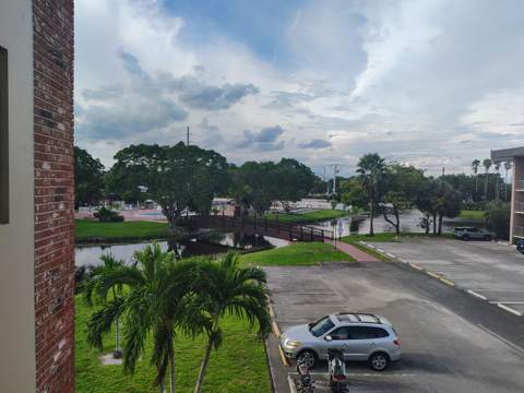 3001 NW 46th Avenue #301, Lauderdale Lakes FL - photo 18 of 21