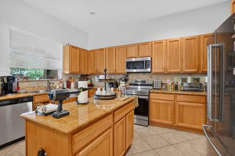 1036 Grove Park Circle, Boynton Beach FL - photo 14 of 39