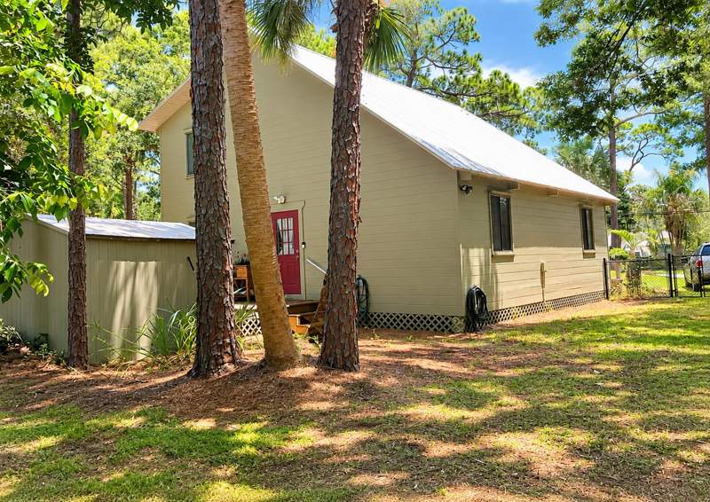 3 bedroom Single Family Residence at 5413 Raintree Trail, Indian River Estates Unit 9, Fort Pierce — photo 4