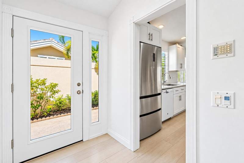2 bedroom Villa at 8282 Old Forest Road, Garden Oaks South, Palm Beach Gardens — photo 5
