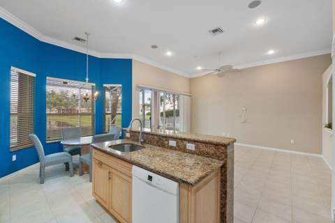 7663 New Holland Way, Boynton Beach FL - photo 17 of 55