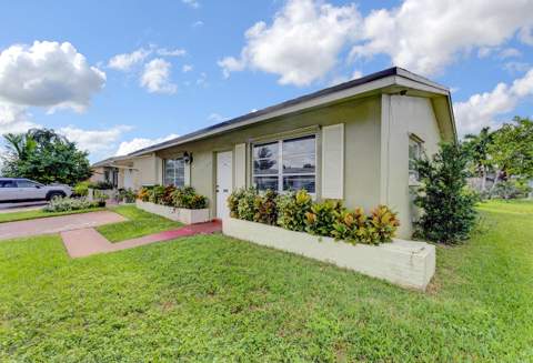 4938 NW 54th Court, Tamarac FL - photo 14 of 28