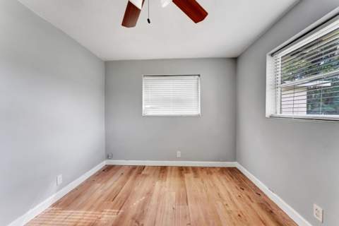 4938 NW 54th Court, Tamarac FL - photo 18 of 28