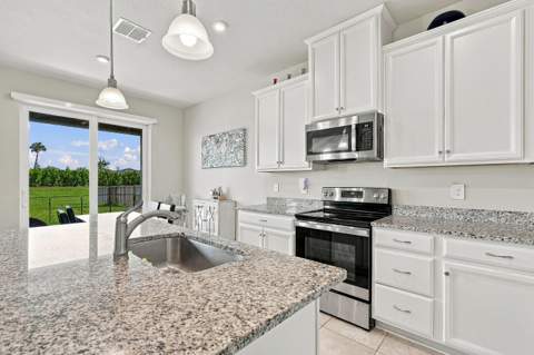 12357 SW Forli Way, Port St. Lucie FL - photo 8 of 25
