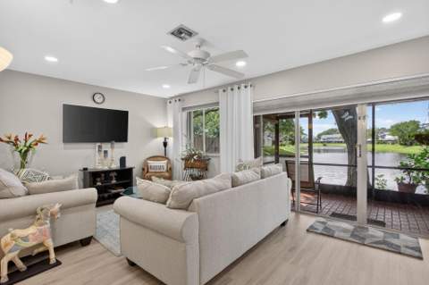 1991 Discovery Circle, Deerfield Beach FL - photo 17 of 47