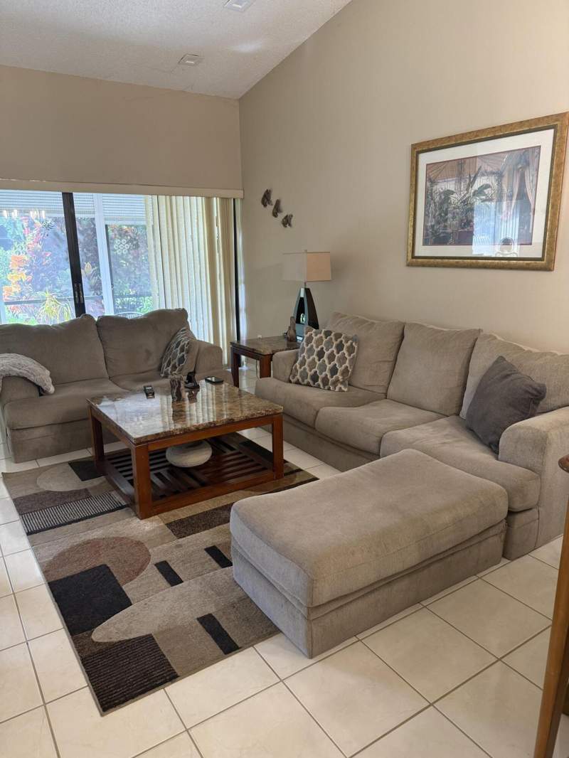 3 bedroom Villa at 3923 Silver Maple Drive #A, Villas Of Willow Bend, Lake Worth — photo 3