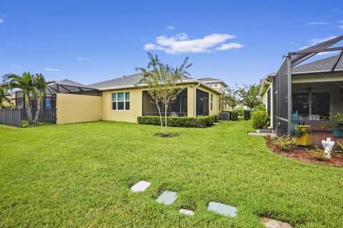 12842 SW Lake Fern Circle, Port St. Lucie FL - photo 18 of 33