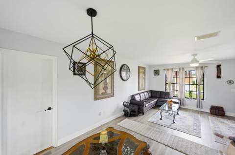 621 SW Stillman Avenue, Port St. Lucie FL - photo 13 of 39