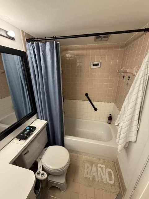 3300 W Rolling Hills Circle #Apt 408, Davie FL - photo 16 of 20