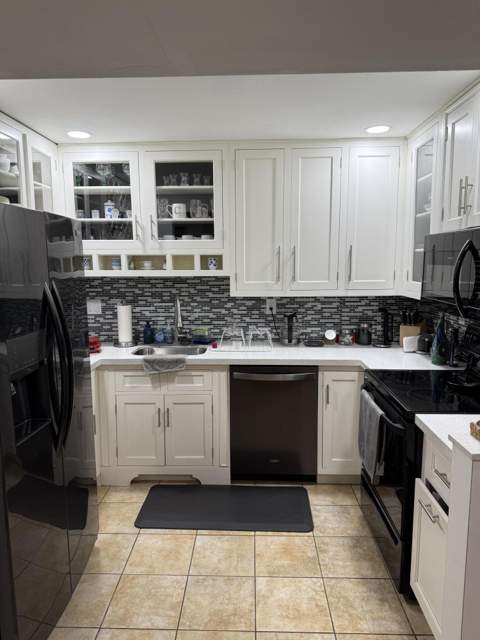 3300 W Rolling Hills Circle #Apt 408, Davie FL - photo 11 of 20