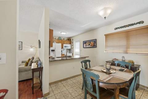 820 SW 12th Place, Fort Lauderdale FL - photo 10 of 37