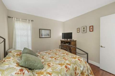 820 SW 12th Place, Fort Lauderdale FL - photo 12 of 37
