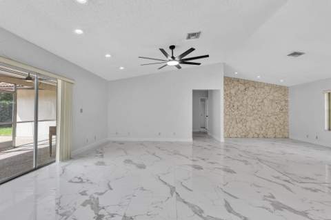 8866 NW 2nd Place, Coral Springs FL - photo 15 of 73