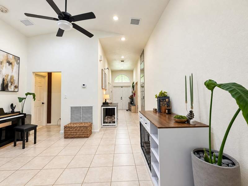 4 bedroom Single Family Residence at 2858 NW 9th Street, Washington Park Second Add, Fort Lauderdale — photo 5