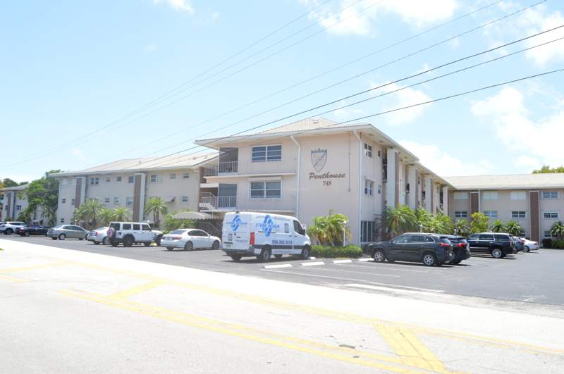 1 bedroom Condominium at 745 SE 19th Avenue #120, Penthouse Condo, Deerfield Beach — photo 2