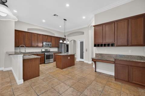 6119 NW Gause Avenue, Port St. Lucie FL - photo 11 of 52