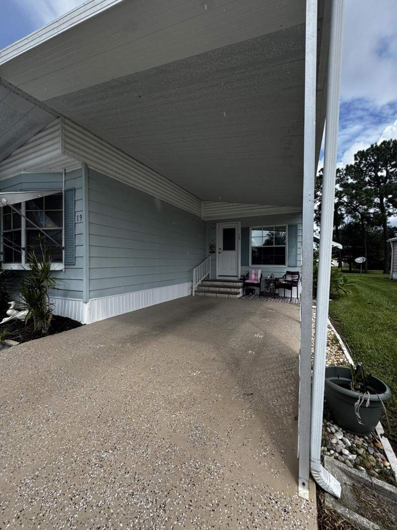 2 bedroom Manufactured Home at 19 San Luis Obispo, Spanish Lakes Country Club Village, Fort Pierce — photo 4