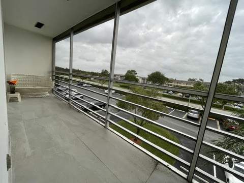 120 Preston Way, Boca Raton FL - photo 9 of 18