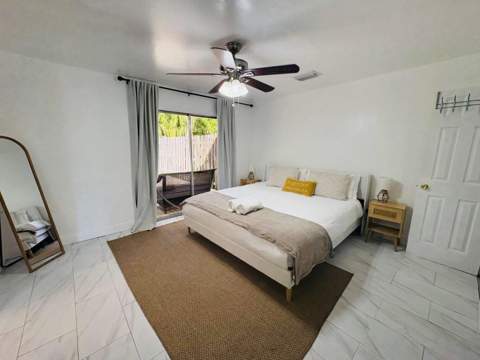 2711 NE 11th Terrace, Pompano Beach FL - photo 8 of 21