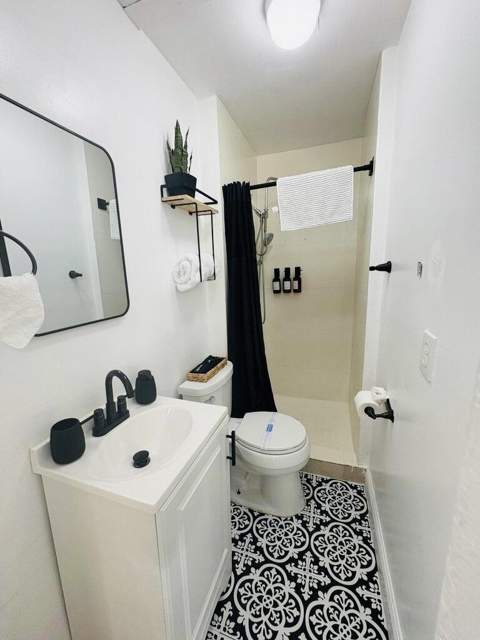 2711 NE 11th Terrace, Pompano Beach FL - photo 11 of 21