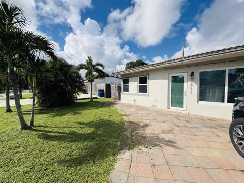 2711 NE 11th Terrace, Pompano Beach FL - photo 20 of 21