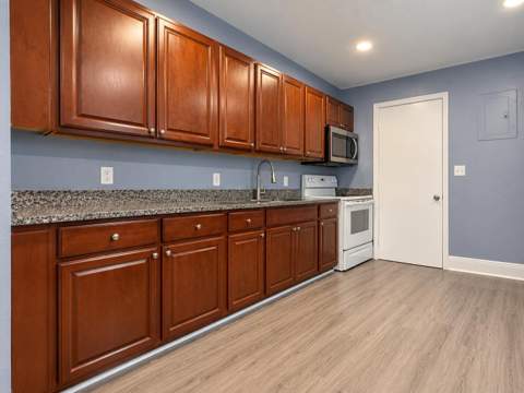 849 W 2nd Street #A, Riviera Beach FL - photo 10 of 33