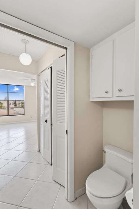 17 Royal Palm Way #6010, Boca Raton FL - photo 23 of 42