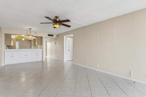 17 Royal Palm Way #6010, Boca Raton FL - photo 9 of 42
