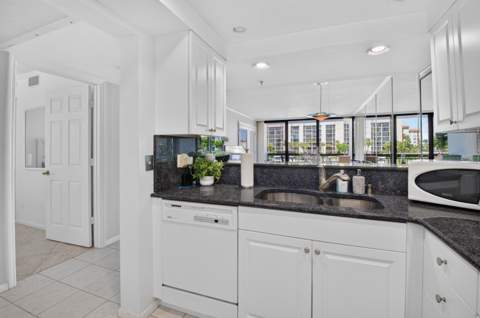 2687 N Ocean Boulevard #206, Boca Raton FL - photo 14 of 67