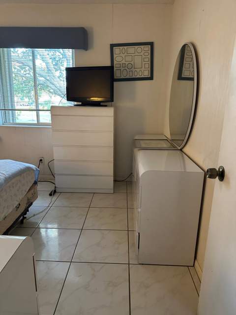 213 Pine Hov Circle #D2, Greenacres FL - photo 16 of 22
