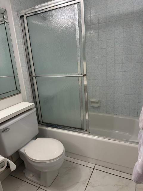 213 Pine Hov Circle #D2, Greenacres FL - photo 18 of 22
