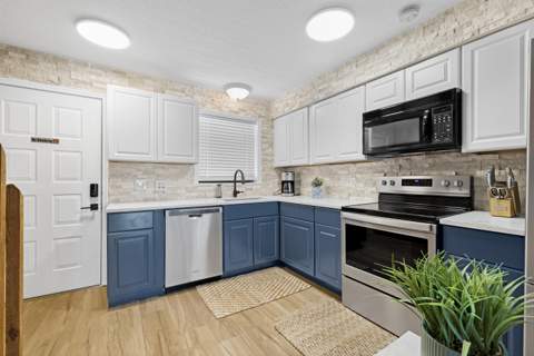 1300 Seaway Drive #4, Fort Pierce FL - photo 7 of 51