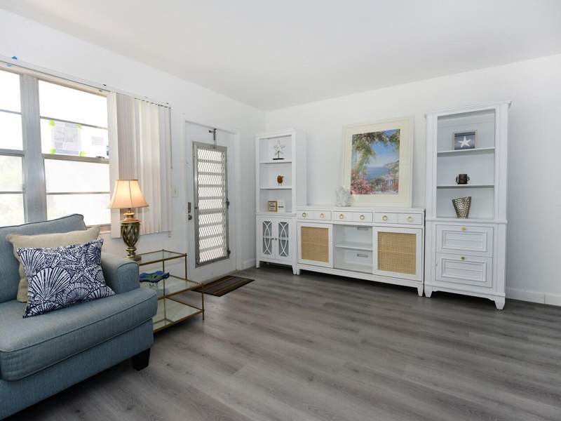 1 bedroom Condominium at 1038 Cambridge B, Century Village, Deerfield Beach — photo 5
