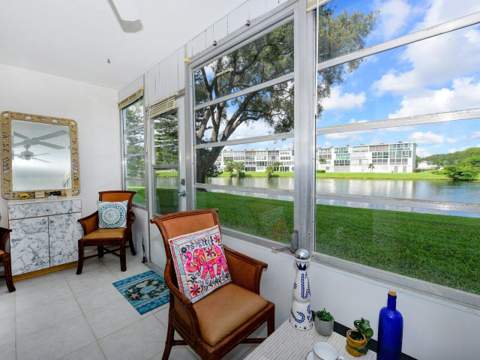 1038 Cambridge B, Deerfield Beach FL - photo 14 of 28