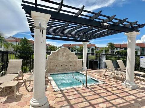 110 Villa Circle #110, Boynton Beach FL - photo 20 of 58