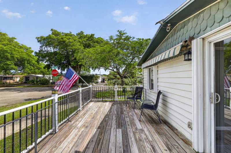 3 bedroom Mobile Home at 3000 SW 51st Street, Ravenswood North, Fort Lauderdale — photo 4