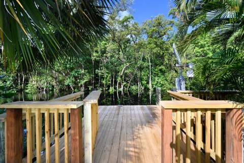 11823 Lake Shore Place, North Palm Beach FL - photo 17 of 65
